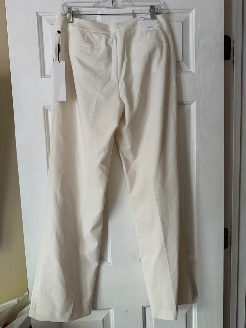 Calvin Klein classic fit women’s cream trousers, size 6, new with tags - Picture 6 of 8